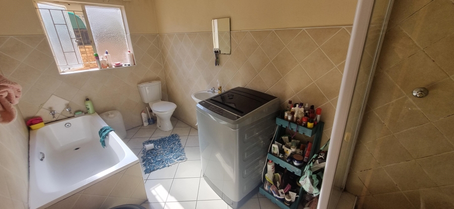 2 Bedroom Property for Sale in Elandsrand North West
